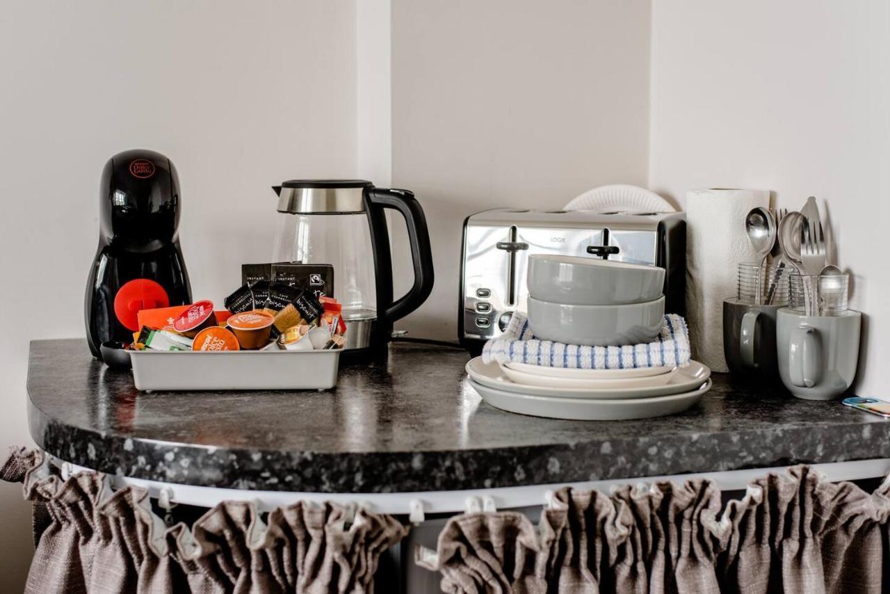 Penthouse Suite, Sea View, Close To Shops, Beach And Train St Leonards-on-Sea Exterior foto
